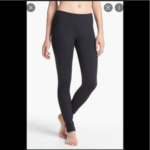 NWT ZELLA LIVE IN MID WAIST LEGGINGS